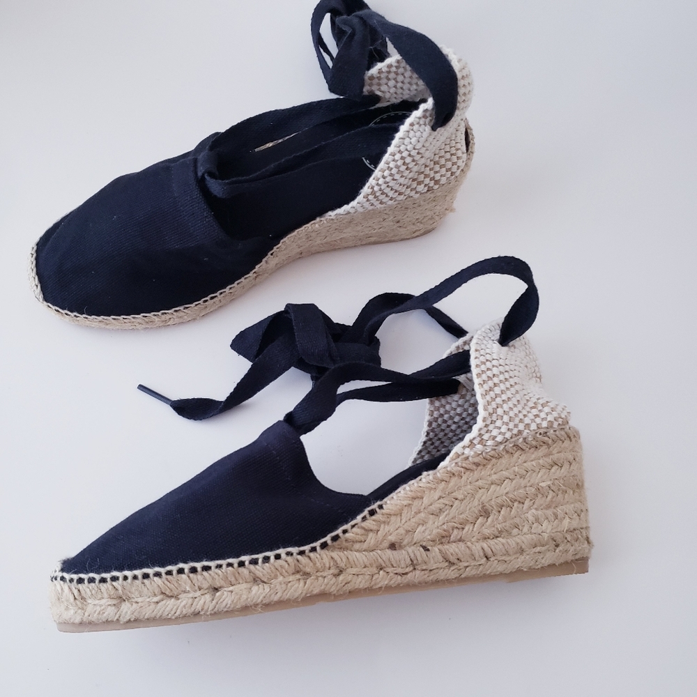 Toni Pons Origens Black Ankle Wrap Espadrilles